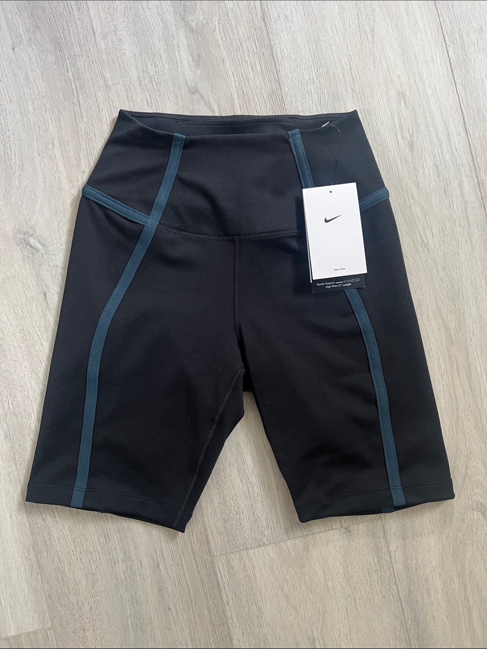 NWT Nike Black Dri-Fit Retro Striped Bike Shorts Size S Athleisure High Rise